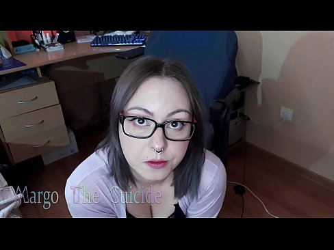 ❤️ Sexy Girl mit Brille saugt Dildo tief vor der Kamera Porno bei de.porngameshub.ru ☑