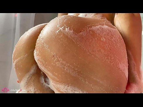 ❤️ Brünette masturbiert Muschi mit Vibrator zu intensivem Orgasmus in der Dusche Porno bei de.porngameshub.ru ☑